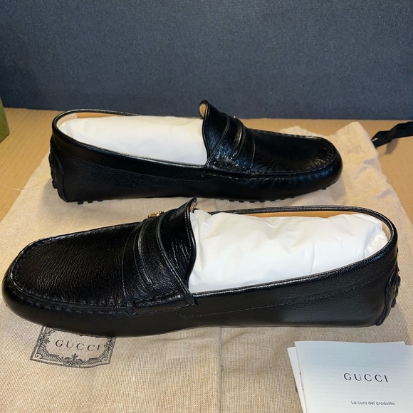 Authentic Gucci Men’s Interlocking G Drivers Core black size 7 G